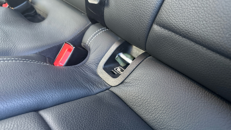 Mercedes-Benz E-Class E200 AMG Line 4dr 9G-Tronic Petrol Saloon